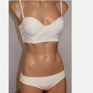 NWT Roxy Swimsuit 2 piece Bikini Set Sz S Crochet WBS6 Underwire